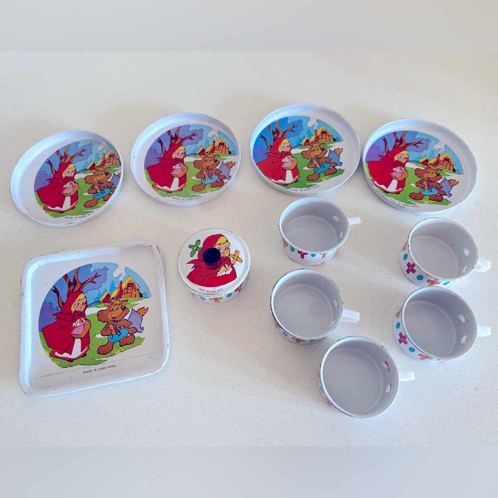 Vintage Red Riding Hood Metal Tin Mini Dish Tea Set - Hong Kong